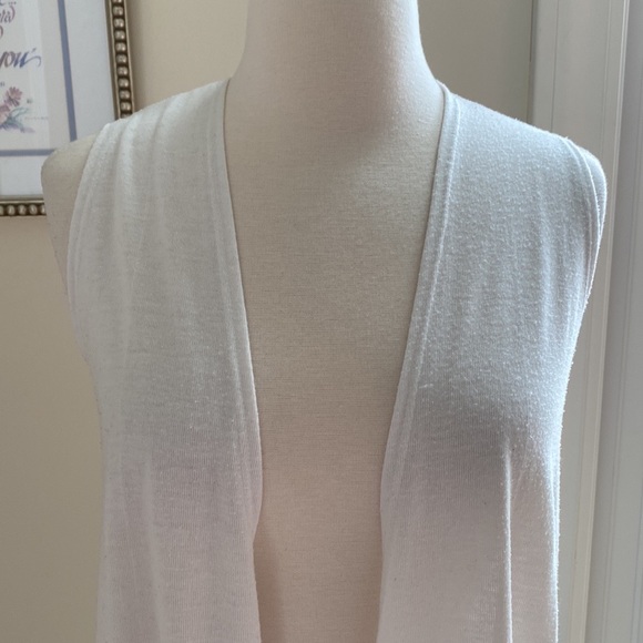 • Lularoe Joy Cardigan • - Picture 2 of 6